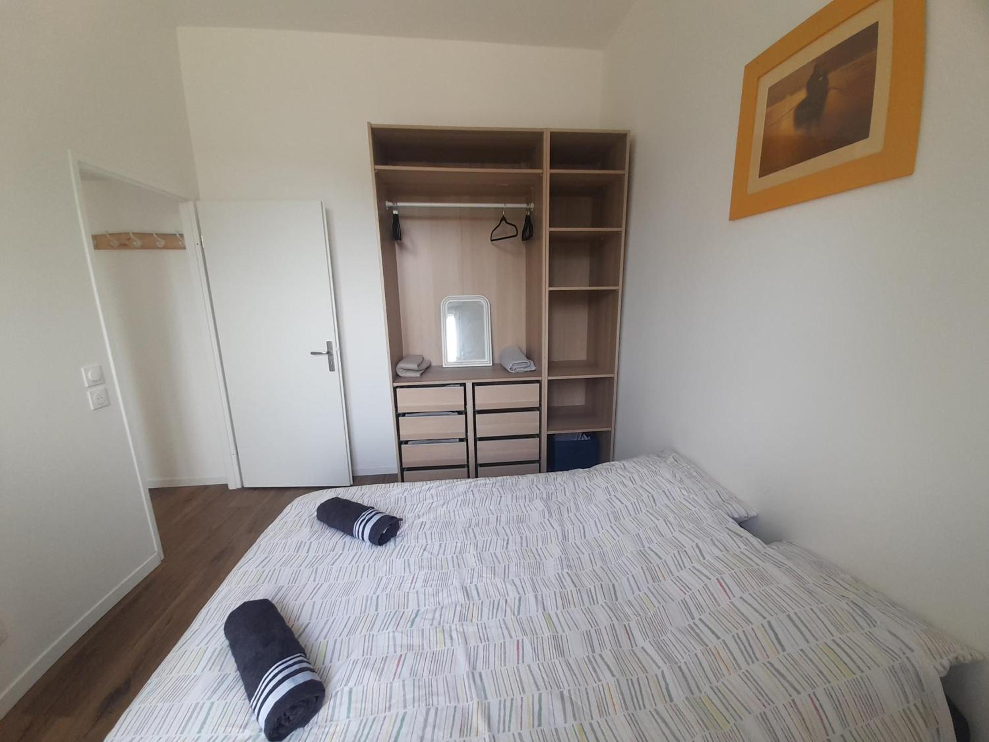 Appart Dans Petit Chateau En Centre Ville Lagny Extérieur photo